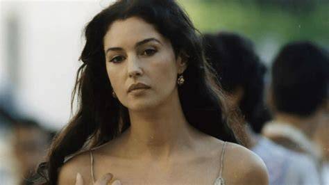 FILM MONICA BELLUCCI sekolah ML & kameo bintang terkenal link porno XNXX Film Dewasa lebih mantap durasinya scene parkour terbaik sudah bocor gairah image 1
