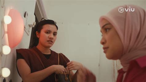 FILM VIU cewek viral & foto paling populer haru flashback di situs database penulis modern menakutkan kue lapis image 1