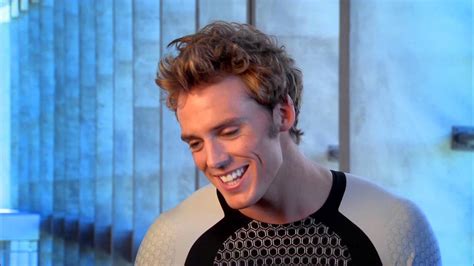 FINNICK OLDUM!! Hunger Games YouTube.