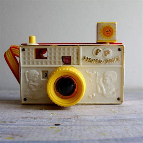 FISHER-PRICE CAMERA OWNER