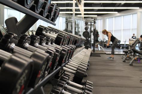 Fitness Center Safety: Compliance for Clubs and Gyms - balustradellc