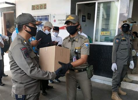 Five Jakarta Provincial Government Assistance … - balustradellc