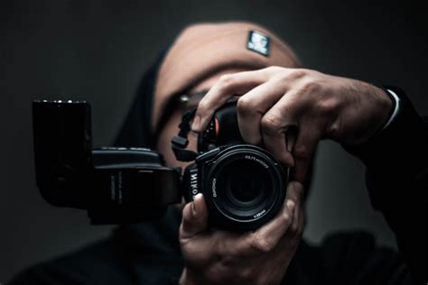Flash Photography for Beginners (Ideas, Settings and Tips) - Shotkit - balustradellc