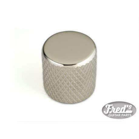 FLAT TOP KNOB POUR P.BASS ET TELE NICKEL 6mm (2)