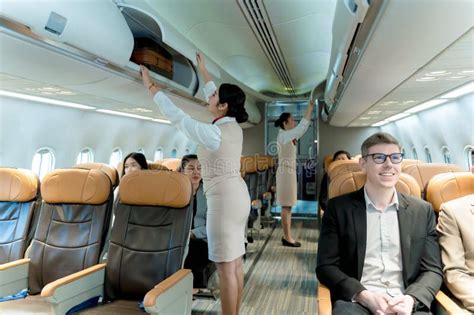 Flight Attendants Support Afraid Passengers - balustradellc