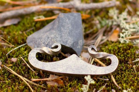 Flint Steel – The Ultimate Fire Making Tool - Flint and … - balustradellc