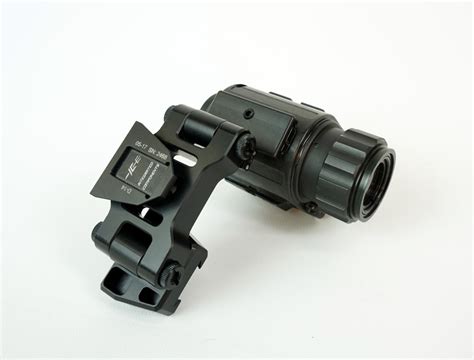 FLIR Breach PTQ136 Thermal Monocular Mounting Arm for IC/D-14 Dual Mount