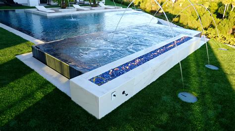 Floating on the Edge: The Evolution of Infinity Pools in Modern ... - balustradellc