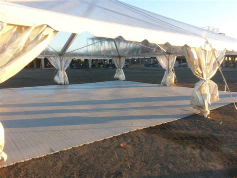 Flooring Ideas for Outdoor Tents - Greatmats - balustradellc