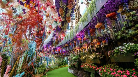 Floral Fantasy - Gardens by the Bay - raincitystudios.com