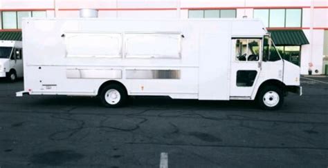 FOOD TRUCK CUSTOM BUILD BY ROLLING KITCHENS eBay