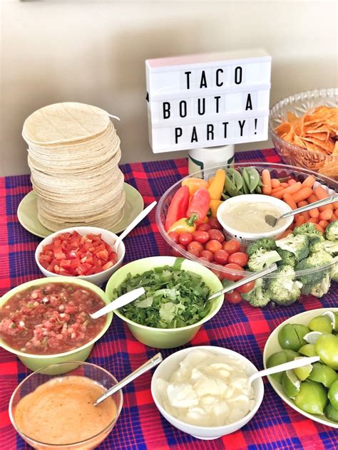 FOOTBALL BIRTHDAY PARTY IDEAS WITH TACO BAR