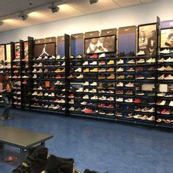 FOOTLOCKER - 1058 W Club Blvd, Durham, NC - Yelp