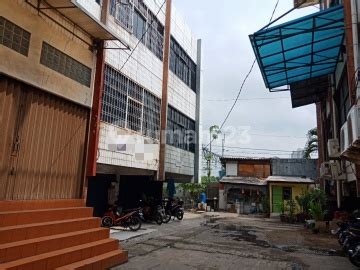 FOR RENT! Gudang di Ancol Cocok untuk Bisnis 540m2 - balustradellc