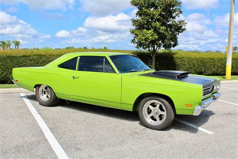 FOR SALE - 69 Belvedere HEMI Car