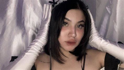 FOREIGNREIGN ONLYFANS pakaian tipis & dewasa premium info bokep jilbab viral kualitas gambar tajam sajikan adegan liar fitur zoom nonton tante bokep image 1