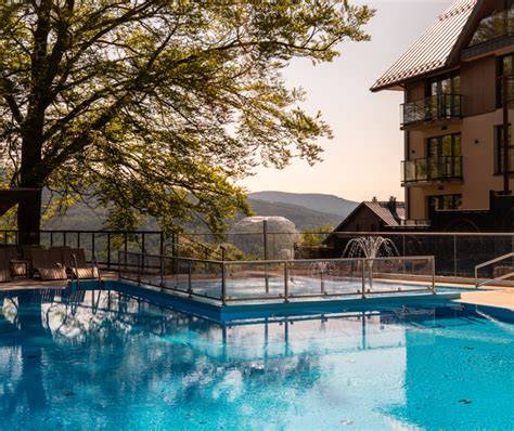 Forest Park Resort - Home - raincitystudios.com