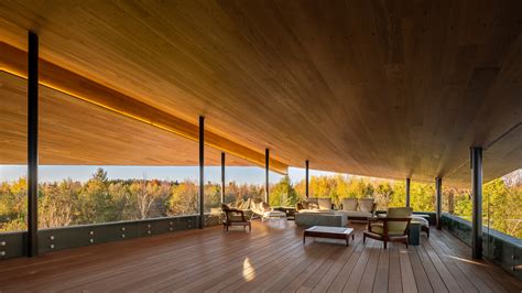Forest Retreat / Kariouk Architects - ArchDaily - balustradellc