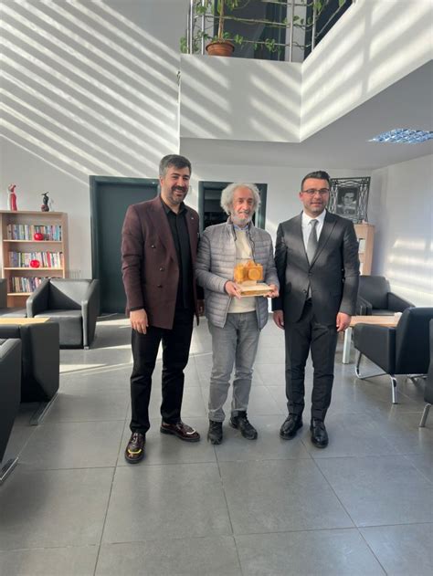 codini.rgarabwor.edu.pl. 