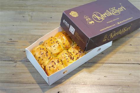 FOTO BUGIL KARTIKA SARI > PISANG BOLEN ADALAH PISANG DAN