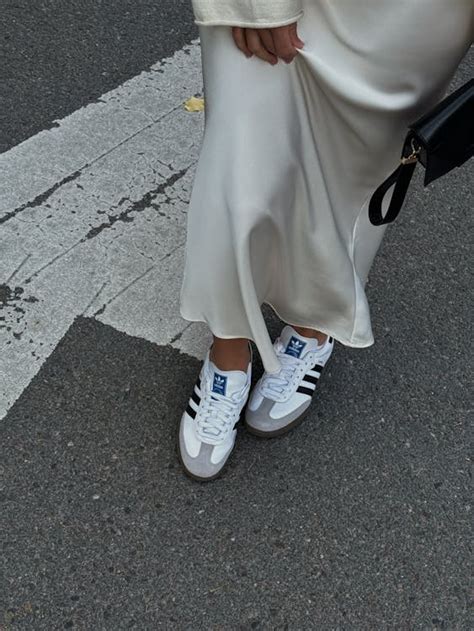 Foto stok gratis tentang aksesori, alas kaki, anggun, bagian dalam ... - balustradellc