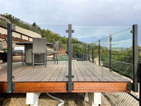 FRAMELESS GLASS RAILING | Beatus Facade - balustradellc