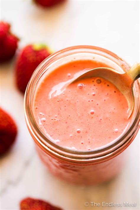 Fresh Strawberry Vinaigrette Salad Dressing - Grow a … - balustradellc