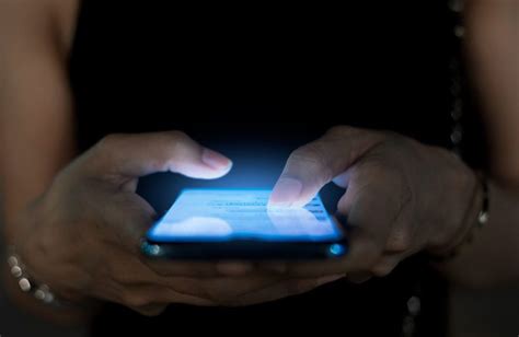 FTC urged to investigate anonymous messaging app 