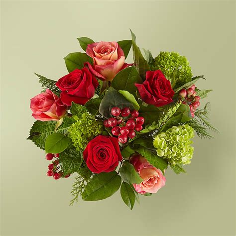 FTD® Tinsel Town Bouquet · Canada Flowers.ca