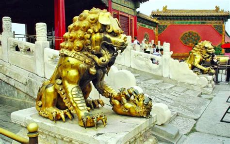 Fu Dogs Meaning and Placement in Feng Shui For … - balustradellc