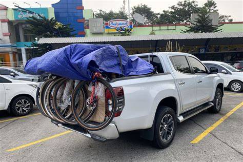 Full Bekleed Mitsubishi Triton Double Cabin Jelang Natal ... - raincitystudios.com