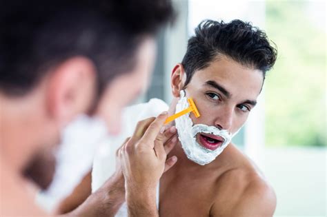 Jun 23, 2022 ... Shave at the right angle - Tilt the blade at a 30 or 45-degree angle against your face and place it lightly on your skin. Use brisk, light .... 