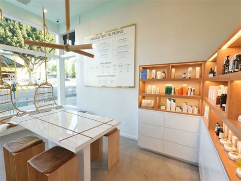 Facehaus - Face Haus in El Segundo, CA is a skincare destination that offers a range of facial treatments and products. With locations in California and Texas, Face Haus provides expert estheticians who specialize in addressing various skin concerns, from acne and congestion to dryness and sensitivity. Their services include deep cleansing, exfoliation ...