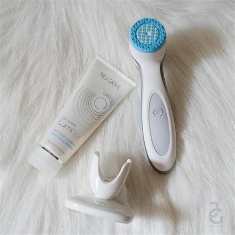 Facial Brush - Nu Skin