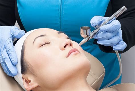 Facial san francisco. Visit San Francisco’s most established and trusted physician in non-invasive, medical spa procedures such as Botox, fillers, CoolSculpting, laser, and medical peels and facials. Skin Medical Spa is a medical aesthetic clinic started by Dr. Colvin. If you’ve been thinking about getting Botox, trying 