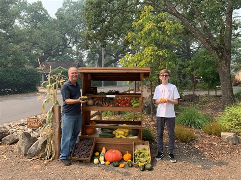 Fae farm produce stand. In recent years, there has been a significant rise in the popularity of whole foods delivery services. The first step in the process of whole foods delivery is sourcing fresh produ... 