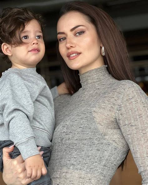 Fahriye evcen hamilemi