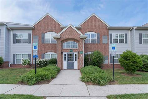 Fair lawn commons. Fair Lawn, NJ - 0.4 mi. Fair Lawn Commons is the new prestigious address setting the standard for upscale apartment living. Newly renovated apartments are available that feature renovated apartments and much more! 