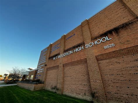 Fairfax Co. considers renaming W.T. Woodson High School