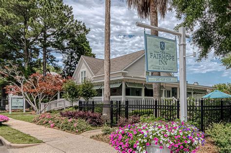 Fairhope inn. Discover the charm of Fairhope, Alabama, at the Hampton Inn By Hilton Fairhope, perfectly situated for both leisure and business travelers. This inviting hotel blends seamless comfort with access to the city's rich tapestry of culture, history, and natural beauty. Within walking distance to the Eastern Shore Art Center and the Fairhope Museum ... 