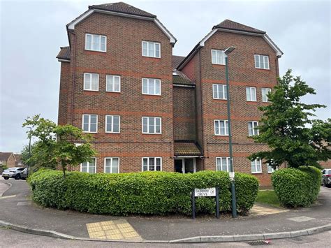 Fairway Drive, Thamesmead, London SE28 1 bed ground floor …