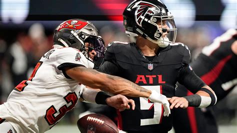 Falcons lose another tight one, show no signs of breaking free from frustrating pattern
