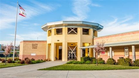Fallon middle. Fallon Middle School Fallon Middle School Address 3601 Kohnen Way Dublin, CA 94568 Contact P: (925) 875-9376 F: (925) 829-7260 Email. Office Hours ... 