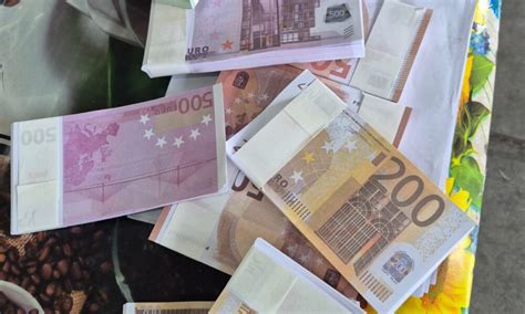 Read False Money