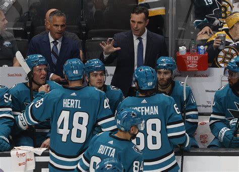 Familiar problems haunt Sharks as losing streak grows to six games