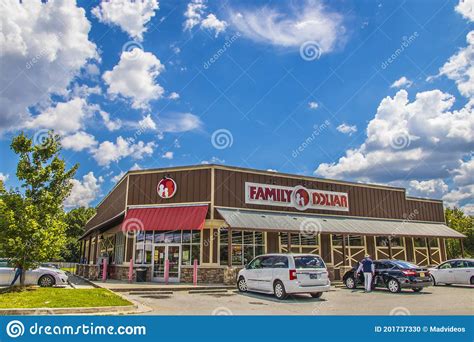 Family Dollar West Ave, Conyers, GA. 1163 West Avenue So