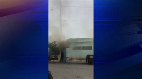 Family escapes unharmed after fire engulfs mobile home in North Miami-Dade