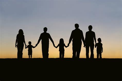 Family management. How to deal with conflicting agendas, emotional dynamics, and taboo topics on family business boards? Learn from … 