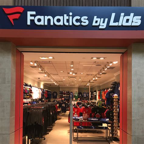 Fanatics retail. Aug 25, 2023 · Fanatics Sportsbook Columbus will be open noon-10 p.m. on weekdays and 11 a.m.-10 p.m. on weekends. The new location in Columbus is Fanatics’ third retail sportsbook in the U.S. Along with the new Cleveland sportsbook opened in conjunction with the Guardians, the company opened a Fanatics Sportsbook in January at FedExField in Maryland, home ... 