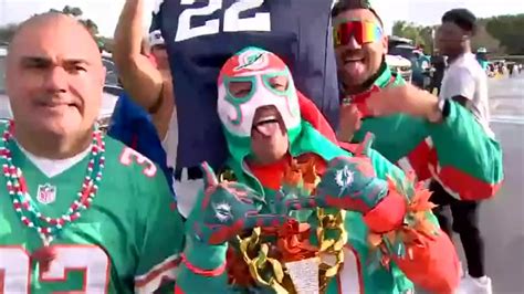 Fans at Hard Rock Stadium express excitement before Dolphins win